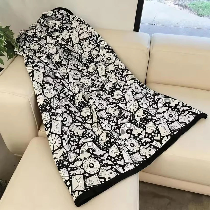 DIY Color Your Own Blanket – Washable Coloring Throw Blanket with Markers