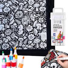DIY Color Your Own Blanket – Washable Coloring Throw Blanket with Markers